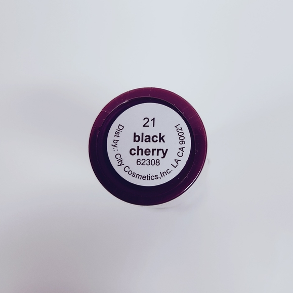 ⭐4/$15 Italia Deluxe Mousse Matte Lipstick Black Cherry - Picture 7 of 8